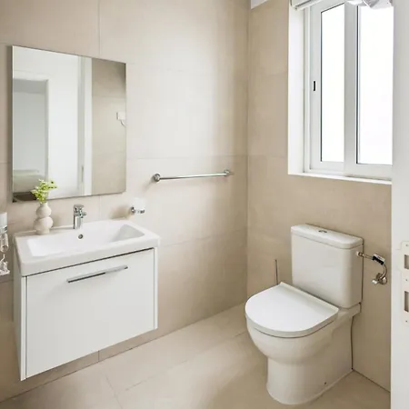 Apartment Gwiedi In Peaceful By Buena Vista